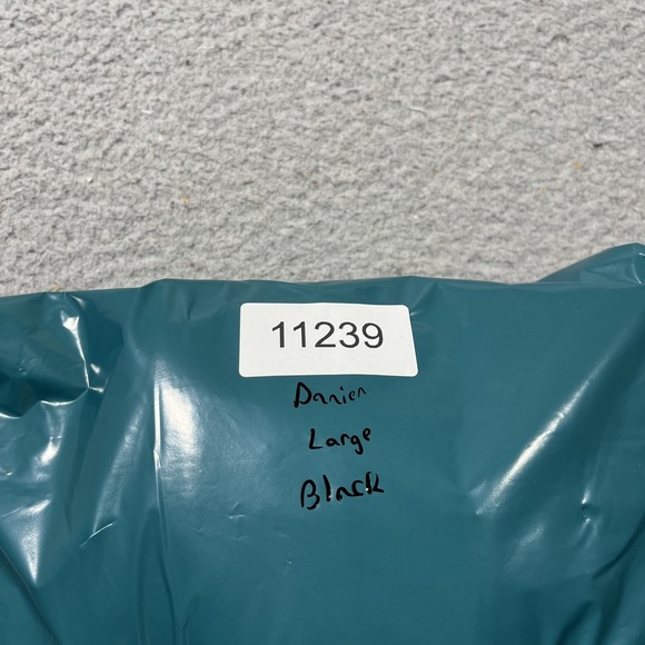 VTG Danier Suede Crop Jacket Women's L Black Genuine Leather Lined Button City - Picture 11 of 11